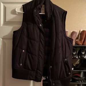 Anchor blue puffer vest